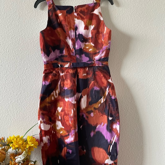 🎄🧑‍🎄ALIE TAHARI Dress is so stylish 😍😍 - Picture 6 of 12